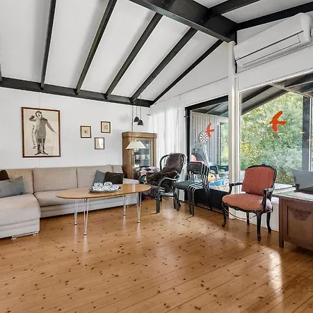 3 Bedroom Awesome In *