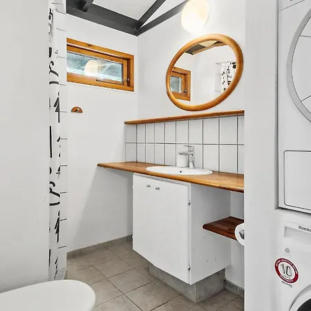 3 Bedroom Awesome In